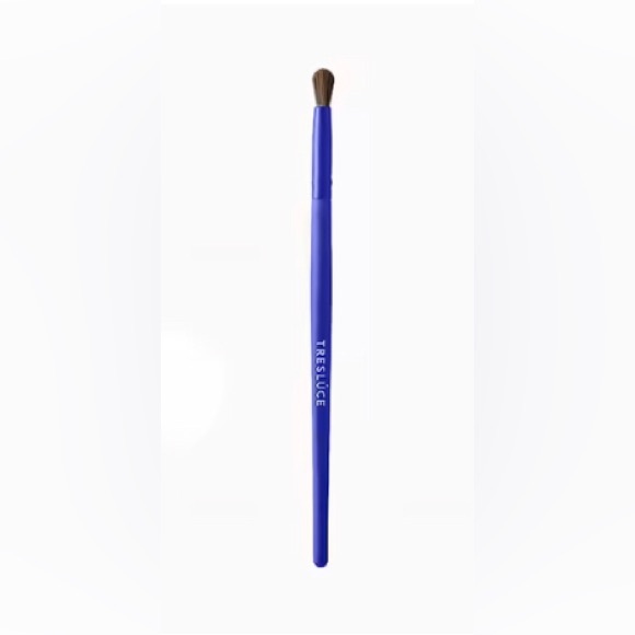 Treslúce Beauty Artistry Brush B103 Detailed Crease Brush - Picture 1 of 4